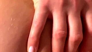 A beautiful couple has hot sex with cunilingus and fucking