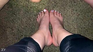 Hot amateur Latina feet fetish content with a nice load on it
