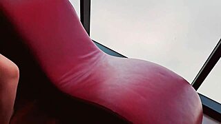 Real homemade video of Peruvian amateurs in action in a cheap hotel room