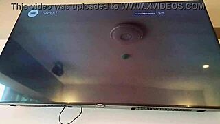 Real homemade video of Peruvian amateurs in action in a cheap hotel room