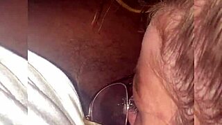Sloppy road head and cheating girlfriend in homemade video