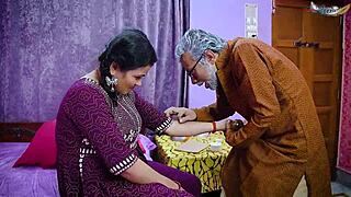दादाजी ने अकेले में वर्जिन लड़की को दिया रफ हार्डकोर एक्शन