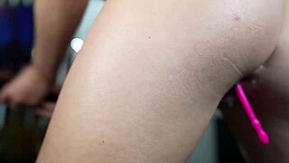 Monika Youthfull’s Wet Solo Show with Wild Squirting on Cam