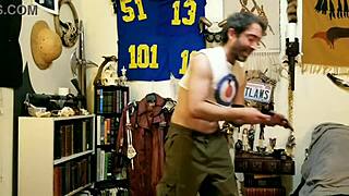 Jerk off to your heart with this hot solo video