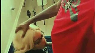 Blonde beauty gives deepthroat to massive BBC
