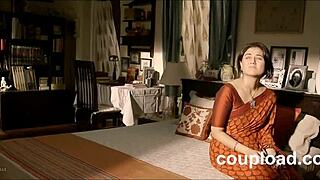 Desi girls indulge in softcore lesbian smooching