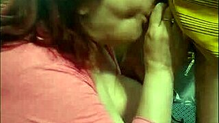 Rae Lynn's amateur blowjob in homemade neighbor's birthday gift