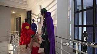 Superhero Lexi Belle gives oral pleasure in cape parody