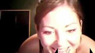 See hot girls perform live on webcam and even use sex toys.