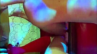 Fist and tits fun with Fftrou and barebouse