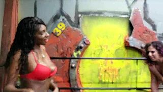 Black and French gay love in steamy wrestling match