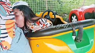 Public fun at an amusement park: real homemade sex video