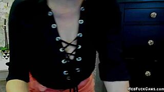 Beautiful European woman shows her big cans on webcam