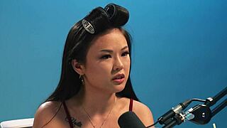 Asian beauty's intense solo session with toy and cum