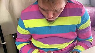 Horny college boy's steamy solo session on Instagram