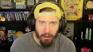 Super heroine's darkest lewd moments!