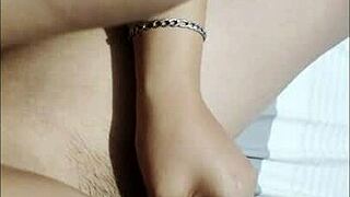 यंग जिम बेब ऐस स्लैप करती सेडक्टिव डांस में