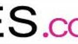 morning bustle with jessie andrews and layla rose in a casual pov scene