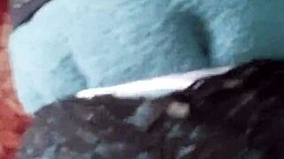 estrenando la lenceria usada que me regalo mi tia