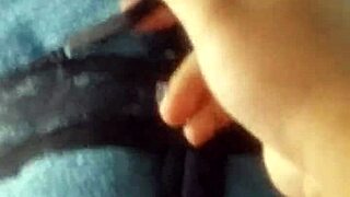 estrenando la lenceria usada que me regalo mi tia