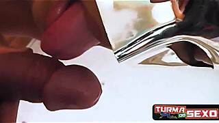 mulata pervertida frotinha