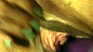 squirting orgasm with big dildo close up with my girlfriend 😍