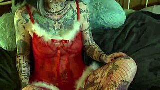 Milf On The Shelf Xmas Solo Orgasm