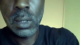 I love hood milfs with that ass in texas