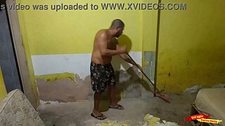 Yo, I seduced the builder my husband hired until he banged me hard! 😈