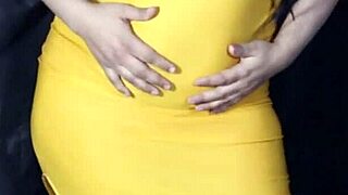 Arab amateur wants big cock in her pussy and friend's in homemade sex