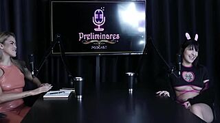 Yummi Paradise cums twice from spanking easily