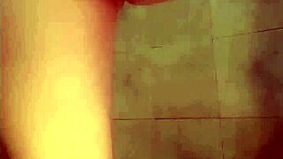 pakistani girl squirting real hard while fingering herself