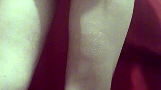 I'm a sweet slut openin my ass for ya