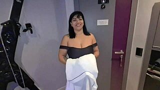 Casal Mattos' Wild Backstage Quickie Without Condom Before Break