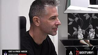 Gorgeous Alyssa Bounty works wet pussy for cum on pretty feet in wild session.