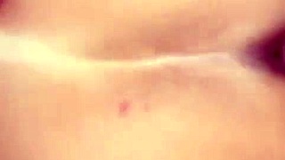 I gave a great massage to the cuckold's housewife