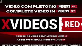 Suzie And Cruz Fox In The Room