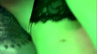 rica noche de pelis con mi rommie me dejo meter la verga de tanto estres, latina ass toys dildo