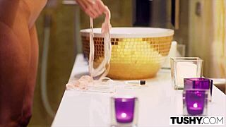 Model ready for anal sex in tushy