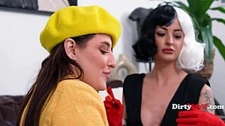 Juicy curves aubree valentine in a fun lesbian scene