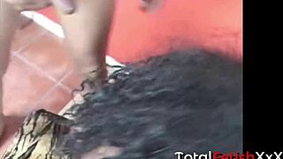 कियाना जेड का ऑइल्ड बॉडी और ट्रिम्ड पस्सी मुझे पागल कर रही है, यार