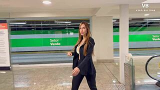 argentine real estate agent gets her commission in sticky cum, oops