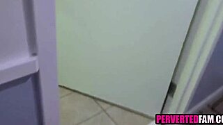 Stepdaughter begs for porn vid, wanna join us?