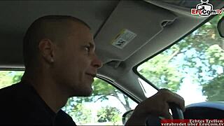 दुबली भूरी 18+ लड़की छोटी टिट्स के साथ सेक्स के लिए उठाई गई और माउथ कमशॉट