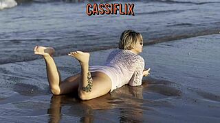 negão drilled my ass deep with his thick monster cock on the beach, full on cassiflix