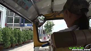 Chica Enjoys Chupando Verga And Tragando Leche With Dripping Cock