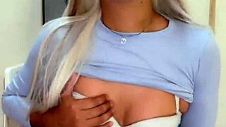 Rica transexual with small tits stroking hard