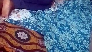 she came to charge her phone and we fucked, she's so sweet