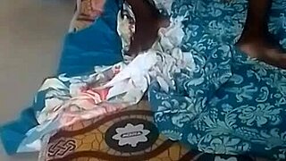 she came to charge her phone and we fucked, she's so sweet