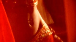 लिसा कहती है, मुझे वो बड़ा लंड अभी चाहिए